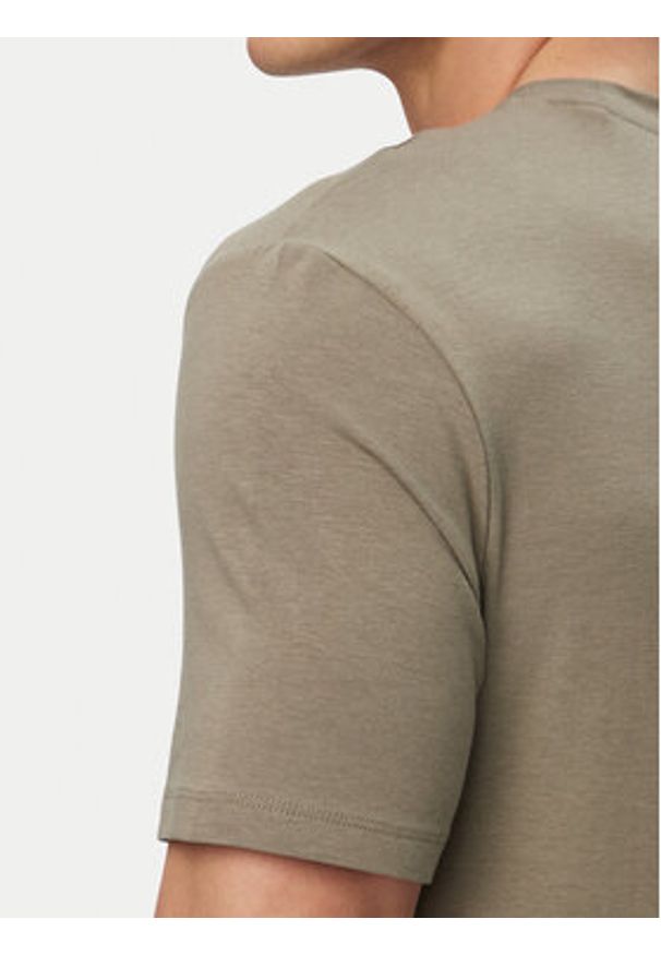 Guess T-Shirt Z2YI12 JR06K Zielony Regular Fit. Kolor: zielony. Materiał: bawełna