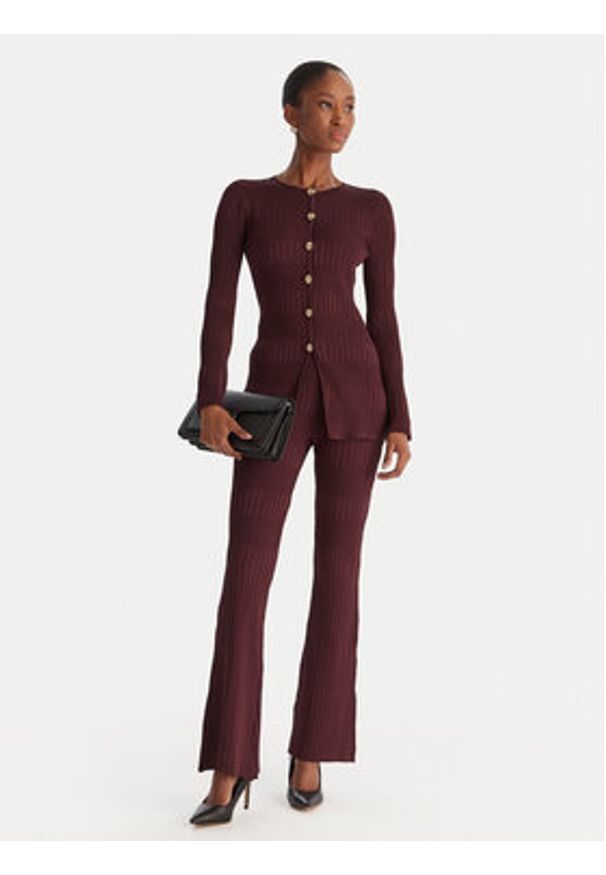 Marciano Guess Spodnie materiałowe 5YGB29 5881Z Bordowy Regular Fit. Kolor: czerwony. Materiał: wiskoza