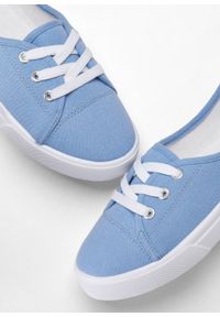 Buty wsuwane bonprix niebieski. Zapięcie: bez zapięcia. Kolor: niebieski #3