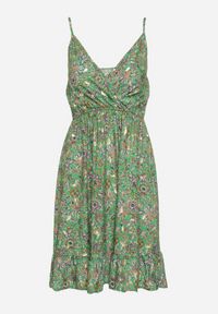 Born2be - Zielona Wiskozowa Sukienka na Ramiączkach z Kopertowym Dekoltem i Gumką w Pasie Dimiette. Okazja: na co dzień. Typ kołnierza: dekolt w kształcie V. Kolor: zielony. Materiał: wiskoza. Długość rękawa: na ramiączkach. Typ sukienki: kopertowe. Styl: casual #7