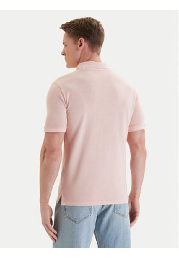 Guess Polo F6GP03 K9WF1 Pomarańczowy Slim Fit. Typ kołnierza: polo. Kolor: pomarańczowy. Materiał: bawełna