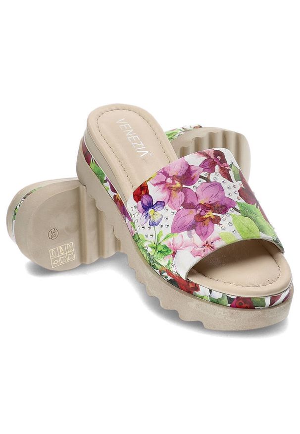 Kolorowe Klapki Venezia Wygodne Buty Damskie. Okazja: na co dzień, na spacer. Kolor: beżowy. Materiał: bawełna, skóra. Wzór: kolorowy. Sezon: lato. Styl: casual, elegancki, wakacyjny