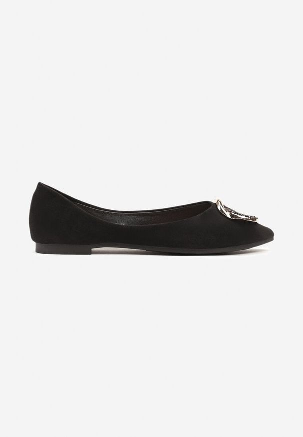 Born2be - Czarne Wsuwane Balerinki z Aplikacją o Złotym Połysku Broolia. Okazja: na co dzień. Zapięcie: bez zapięcia. Kolor: czarny. Materiał: jeans. Wzór: aplikacja. Obcas: na obcasie. Styl: klasyczny, elegancki, casual. Wysokość obcasa: niski