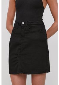 JDY - Jacqueline de Yong Spódnica kolor czarny mini prosta. Okazja: na co dzień. Kolor: czarny. Materiał: tkanina, materiał, bawełna. Styl: casual