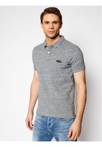 Superdry Polo Classic Pique M1110031A Szary Regular Fit. Typ kołnierza: polo. Kolor: szary. Materiał: bawełna