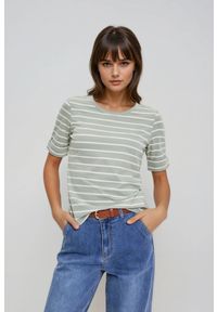 MOODO - Bawełniana bluzka w paski oliwkowa. Kolor: oliwkowy. Materiał: bawełna. Wzór: paski #1