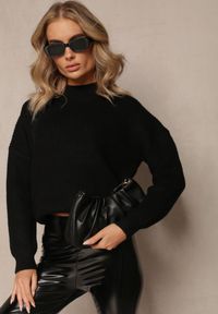 Renee - Czarny Sweter Golf z Prążkowanej Dzianiny Ervanna. Typ kołnierza: golf. Kolor: czarny. Materiał: dzianina, prążkowany. Długość rękawa: długi rękaw. Długość: długie #5