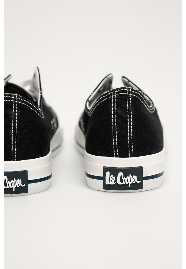Lee Cooper - Trampki. Nosek buta: okrągły. Zapięcie: sznurówki. Kolor: czarny. Materiał: guma