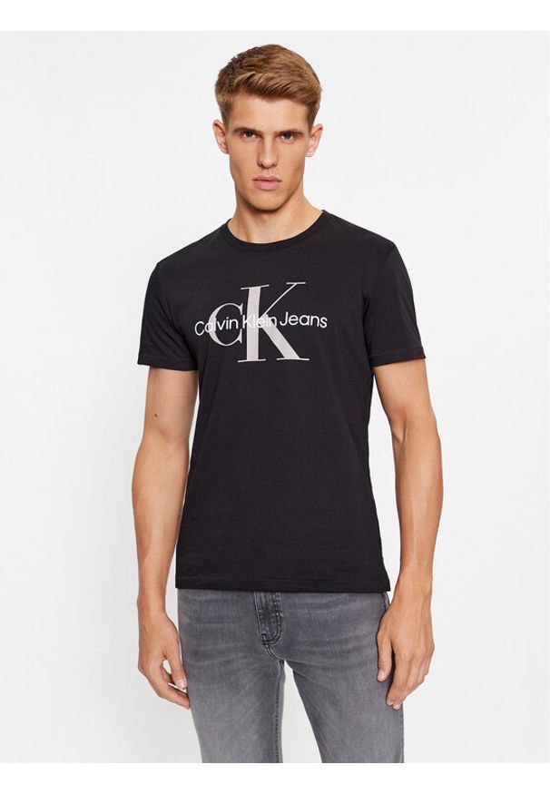 Calvin Klein Jeans T-Shirt J30J320806 Czarny Slim Fit. Kolor: czarny. Materiał: bawełna