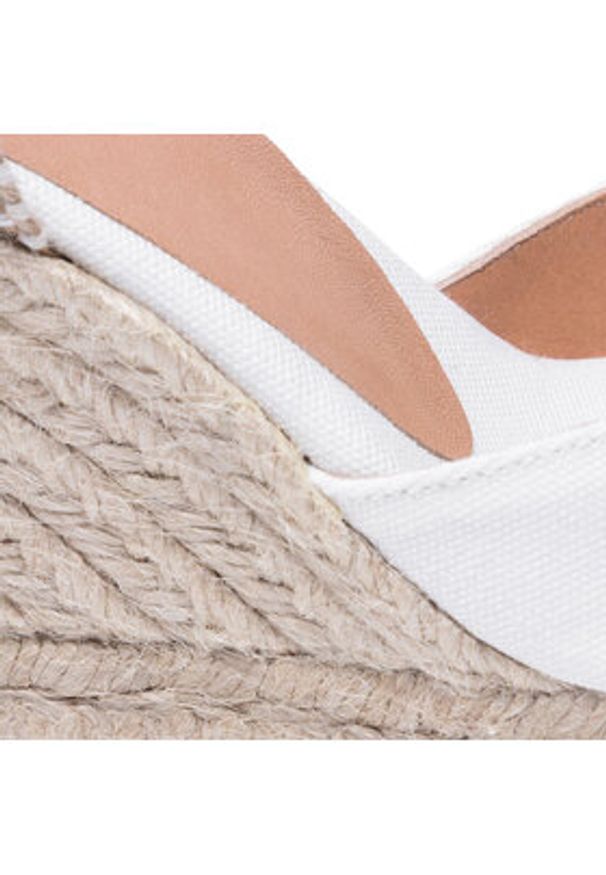 Castañer Espadryle Carina/8/001 020962-200 Biały. Kolor: biały. Materiał: materiał