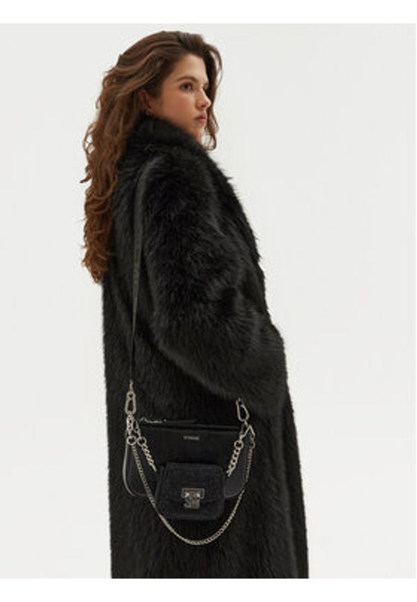 Steve Madden Torebka SM13001551 Czarny. Kolor: czarny. Materiał: skórzane