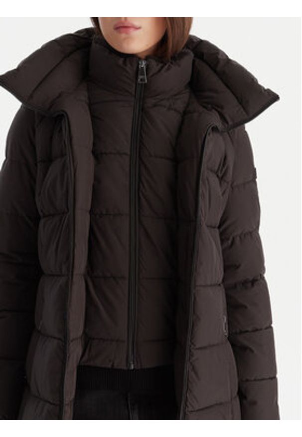 DKNY Kurtka zimowa DLEMPU97 Czarny Regular Fit. Kolor: czarny. Materiał: syntetyk. Sezon: zima