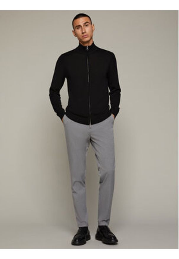 Matinique Kardigan 30204879 Czarny Regular Fit. Kolor: czarny. Materiał: wełna