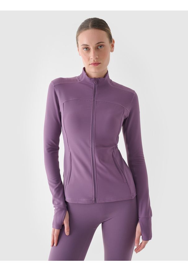 4f - 4F Bluza treningowa slim szybkoschnąca damska - fioletowa XS. Typ kołnierza: bez kaptura, kołnierzyk stójkowy. Kolor: fioletowy. Materiał: dzianina, włókno, syntetyk, materiał, prążkowany, elastan. Wzór: prążki, jednolity. Styl: sportowy. Sport: fitness