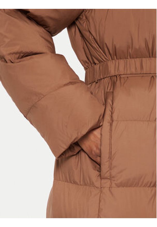 Pinko - PINKO Kurtka zimowa Collirio 103828 A11M Brązowy Regular Fit. Kolor: brązowy. Materiał: syntetyk. Sezon: zima