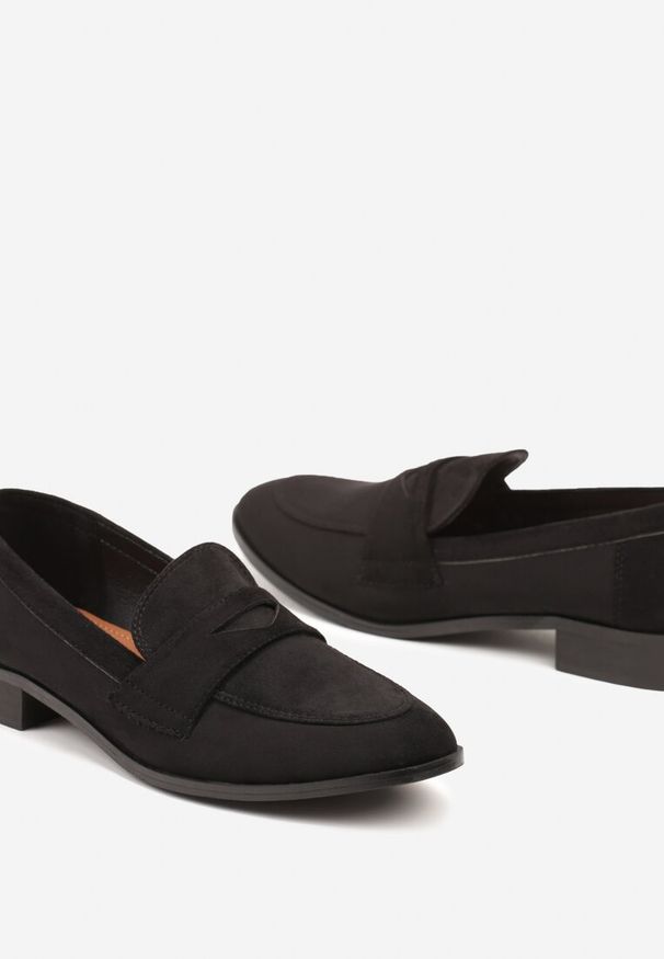 Renee - Czarne Klasyczne Mokasyny Typu Loafersy na Płaskiej Podeszwie Daivina. Kolor: czarny. Materiał: jeans. Obcas: na płaskiej podeszwie. Styl: klasyczny
