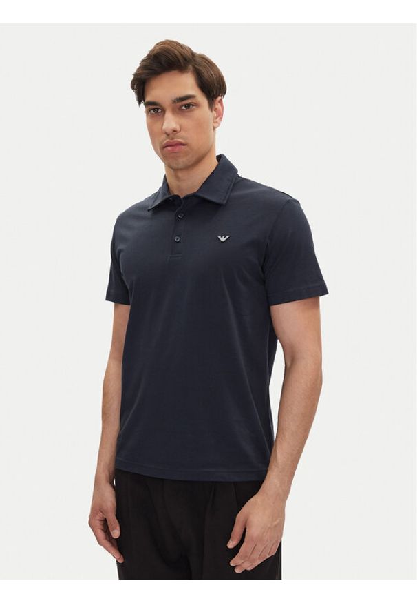Emporio Armani Polo EM000571 AF12331 UB102 Granatowy Regular Fit. Typ kołnierza: polo. Kolor: niebieski. Materiał: bawełna