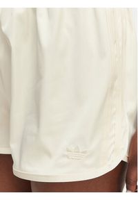 Adidas - adidas Szorty sportowe Pearl Jacquard KE3423 Écru Loose Fit. Kolor: kremowy. Materiał: syntetyk #4