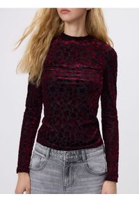 Reserved - Longsleeve w kwiatowy wzór - bordowy. Kolor: czerwony. Długość rękawa: długi rękaw. Wzór: kwiaty