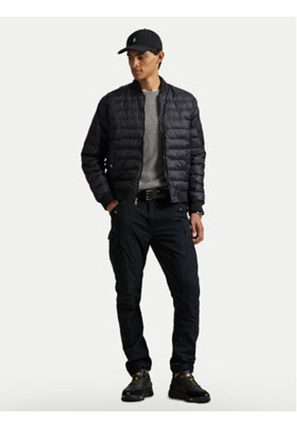 Polo Ralph Lauren Kurtka bomber 710949961002 Czarny Regular Fit. Typ kołnierza: polo. Kolor: czarny. Materiał: syntetyk
