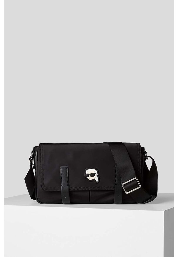 Karl Lagerfeld torebka kolor czarny. Kolor: czarny. Rodzaj torebki: na ramię