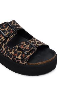 D.Franklin Klapki DFSH414003 Brązowy. Kolor: brązowy. Materiał: materiał #4