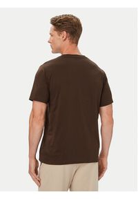 The North Face T-Shirt Evolution Simple Dome NF0A8CZ2 Brązowy ciemny Regular Fit. Kolor: brązowy. Materiał: bawełna #4