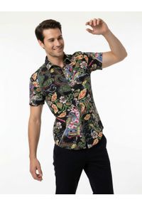Czarna Koszula Weekendowa z Oryginalnym, Abstrakcyjnym Wzorem - Brave Soul. Okazja: na co dzień. Kolor: wielokolorowy. Materiał: wiskoza. Sezon: lato. Styl: casual #4