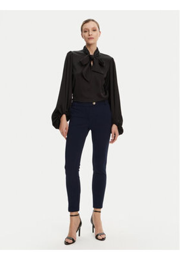 Rinascimento Spodnie materiałowe CFC0122742003 Granatowy Regular Fit. Kolor: niebieski. Materiał: syntetyk