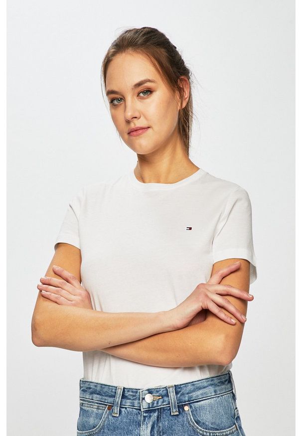 TOMMY HILFIGER - Tommy Hilfiger - T-shirt. Okazja: na co dzień. Kolor: biały. Materiał: dzianina. Styl: casual