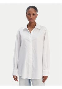 Guess Koszula W6RH57 WAF10 Biały Oversize. Kolor: biały. Materiał: bawełna #1