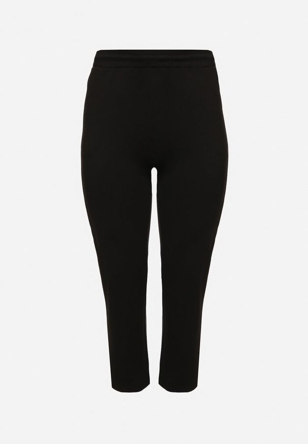 Born2be - Czarne Spodnie Dresowe z Bawełną z Kieszeniami Halithra. Okazja: na co dzień. Kolekcja: plus size. Kolor: czarny. Materiał: dresówka, bawełna. Styl: klasyczny, elegancki, casual