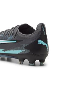 Buty piłkarskie męskie Puma Ultra Ultimate. Kolor: biały, szary, wielokolorowy, zielony. Materiał: materiał, syntetyk. Szerokość cholewki: normalna. Sport: piłka nożna