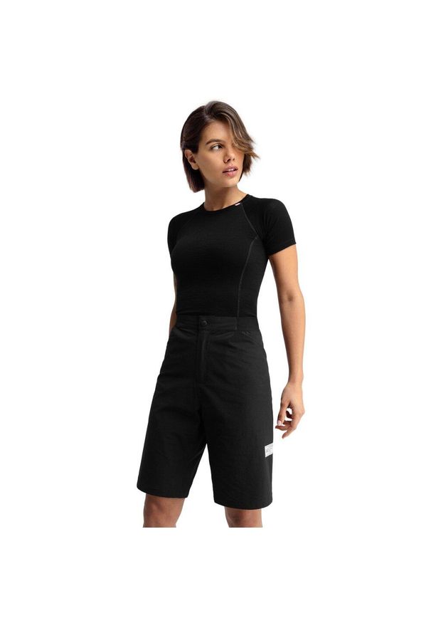 SIROKO - Damskie krótkie spodenki gravel Kolarstwo Siroko Lemur. Kolor: czarny. Materiał: poliamid, elastan. Długość: krótkie. Sport: kolarstwo