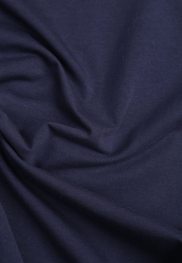 Renee - Granatowy Bawełniany T-shirt Ozdobiony po Bokach Rozcięciami Brinelle. Kolor: niebieski. Materiał: bawełna. Wzór: aplikacja. Sezon: lato. Styl: elegancki, sportowy