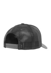 FLEXFIT - Retro Trucker Cap. Kolor: biały, wielokolorowy, szary. Styl: retro