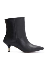 Kazar - Czarne botki damskie. Okazja: na co dzień. Kolor: czarny. Materiał: skóra. Obcas: na obcasie. Styl: casual. Wysokość obcasa: niski #1