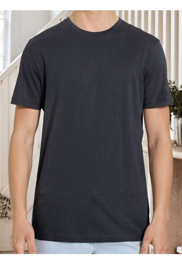 Sinsay - Bawełniana koszulka z krótkim rękawem - niebieski. Kolor: niebieski. Materiał: bawełna. Długość rękawa: krótki rękaw. Długość: krótkie