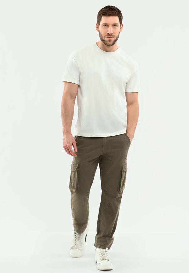 Volcano - Spodnie bojówki, Comfort Fit R-HAMPTER. Okazja: na spacer. Materiał: bawełna, materiał