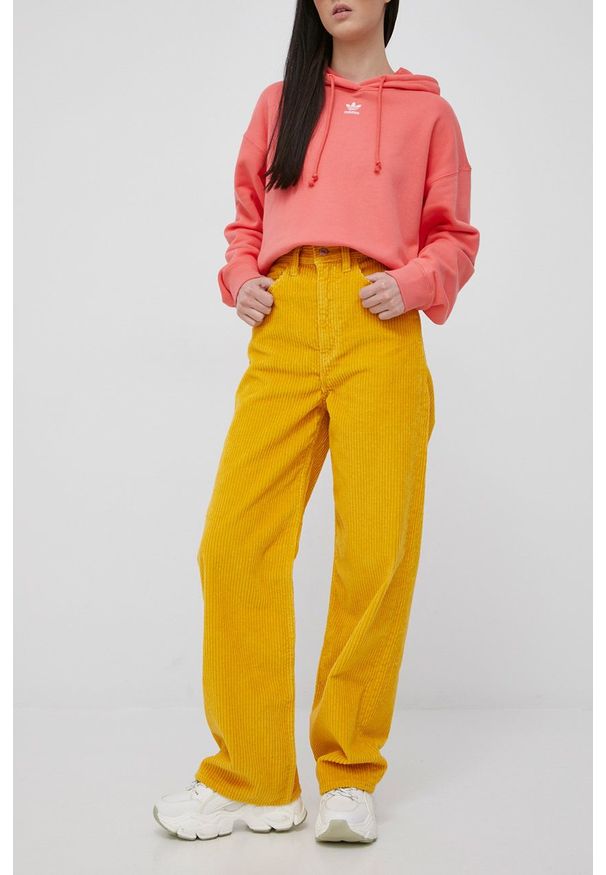 Levi's® - Levi's spodnie sztruksowe x SIMPSON damskie kolor żółty proste high waist. Okazja: na spotkanie biznesowe. Stan: podwyższony. Kolor: żółty. Materiał: sztruks. Styl: biznesowy