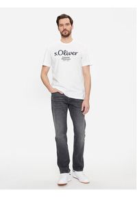 s.Oliver T-Shirt 2139909 Biały Regular Fit. Kolor: biały. Materiał: bawełna