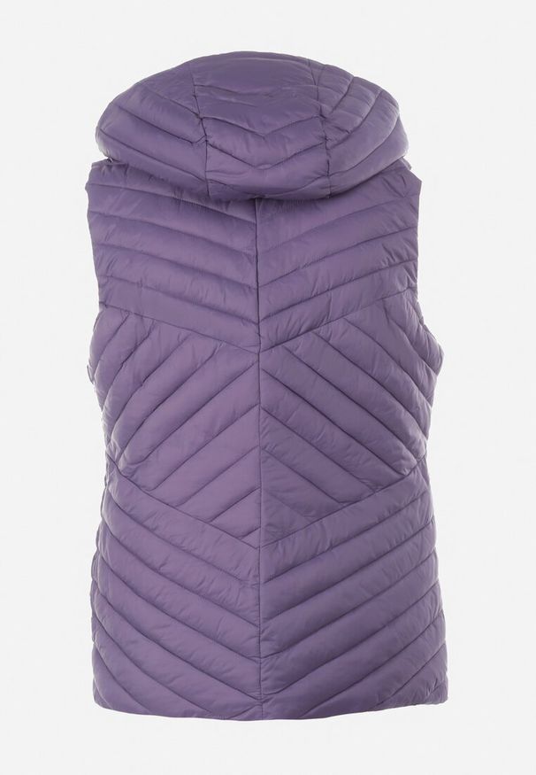 Born2be - Ciemnofioletowa Pikowana Kamizelka Nylonowa z Kapturem Dasareta. Typ kołnierza: kaptur. Kolor: fioletowy. Materiał: nylon. Długość rękawa: bez rękawów