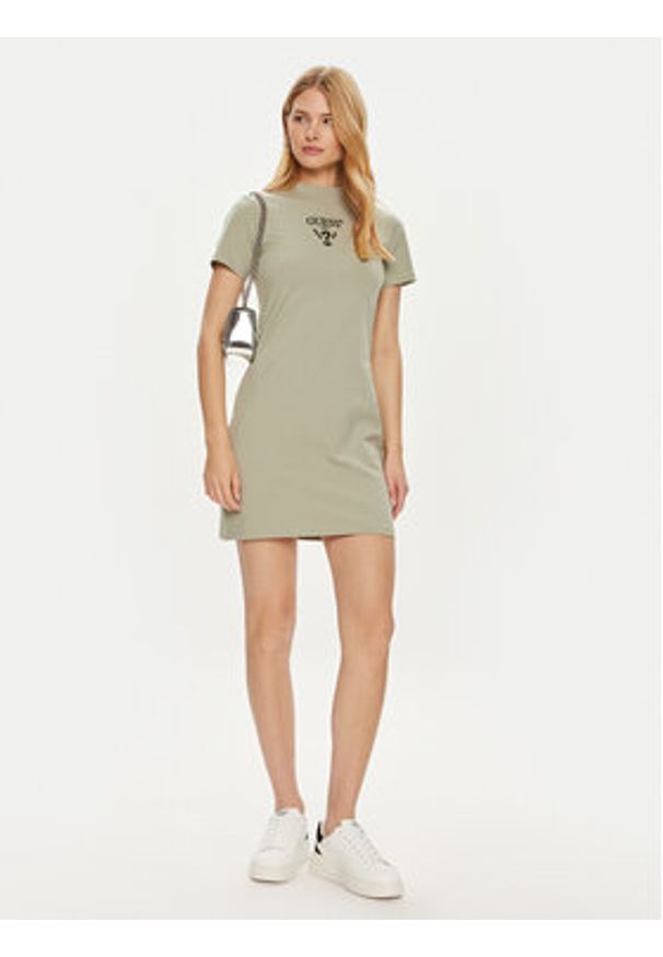Guess Sukienka codzienna V4YK02 KCDH1 Zielony Regular Fit. Okazja: na co dzień. Kolor: zielony. Materiał: bawełna. Typ sukienki: proste. Styl: casual