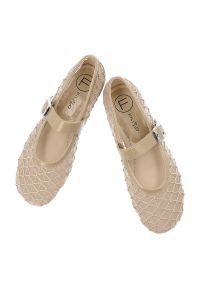 Baleriny damskie Filippo, cholewka z materiału tekstylnego siateczkowego z wykończeniem ze skóry naturalnej licowej na płaskiej podeszwie, beżowe, DP. Okazja: na co dzień. Zapięcie: klamry. Kolor: beżowy. Materiał: materiał, skóra. Szerokość cholewki: normalna. Wzór: ażurowy. Obcas: na płaskiej podeszwie. Styl: elegancki, casual #3