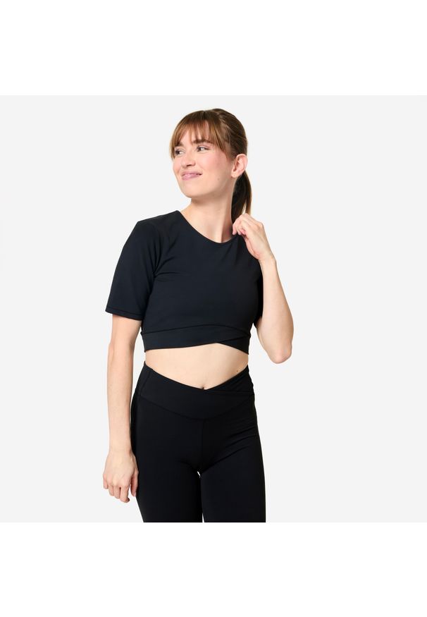 Decathlon - Koszulka damska Domyos Gym & Pilates crop. Kolor: czarny. Materiał: materiał, poliamid, elastan. Sport: joga i pilates