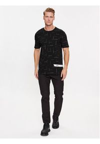 BOSS - Boss T-Shirt Tee 3 50501233 Czarny Regular Fit. Kolor: czarny. Materiał: bawełna