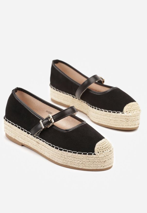 Renee - Czarne Espadryle z Plecionką i Paskiem Fevolise. Okazja: na co dzień, na plażę, na spacer. Zapięcie: pasek. Kolor: czarny. Materiał: jeans. Sezon: lato. Obcas: na platformie. Styl: elegancki, casual
