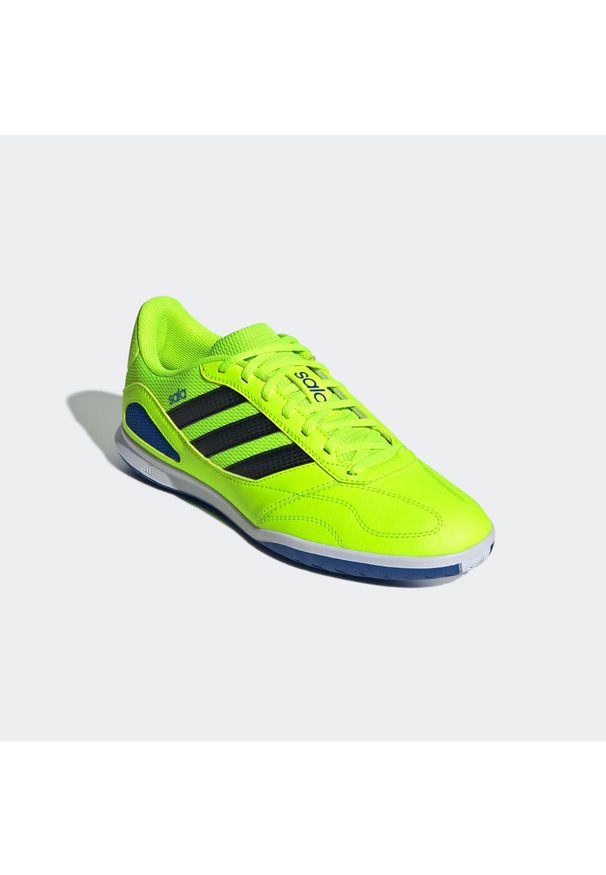 Adidas - Buty do piłki nożnej halowej ADIDAS Super Sala Futsal. Kolor: żółty. Materiał: kauczuk, syntetyk. Szerokość cholewki: normalna. Sport: piłka nożna