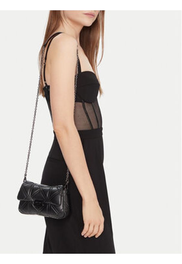 Emporio Armani Torebka EW002956 AF19662 Czarny. Kolor: czarny. Materiał: skórzane