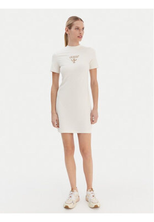 Guess Sukienka codzienna V4YK02 KCDH1 Écru Regular Fit. Okazja: na co dzień. Kolor: kremowy. Materiał: bawełna. Typ sukienki: proste. Styl: casual